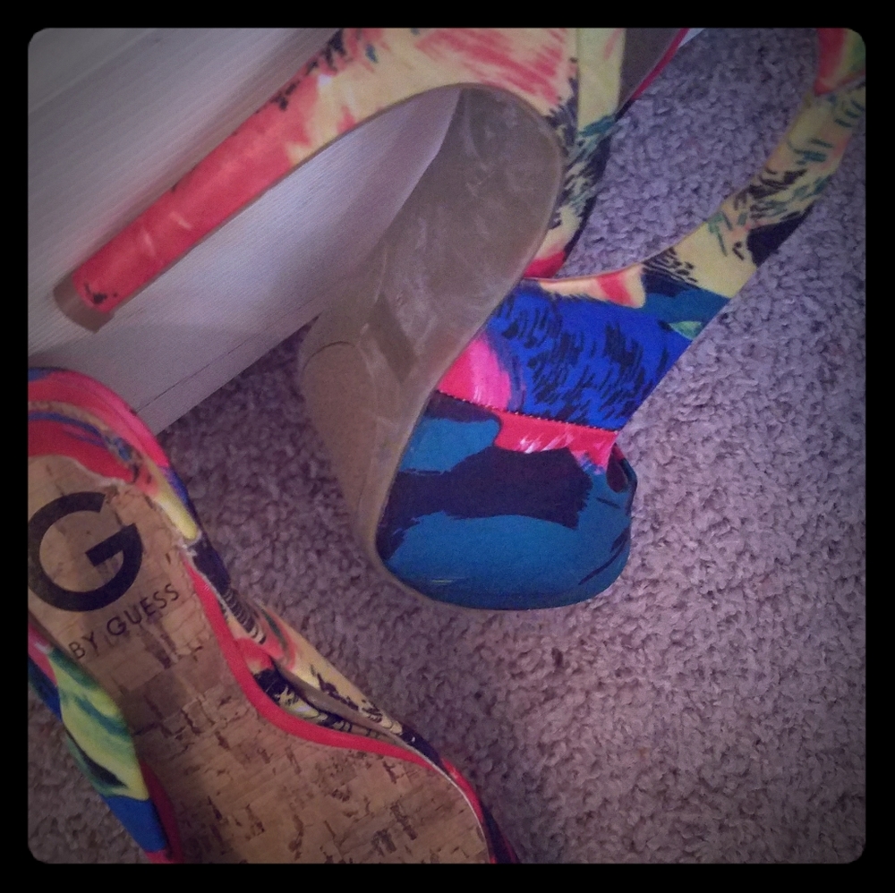 NEW GUESS HIGH 👠 HEELS